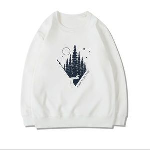 Born to be free crewneck sweater. Never worn